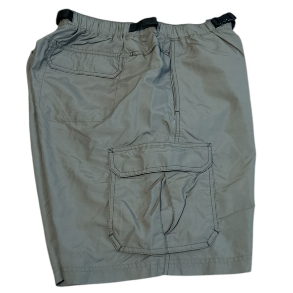 Gray Cargo Nylon Shorts size Large - Picture 2 of 3